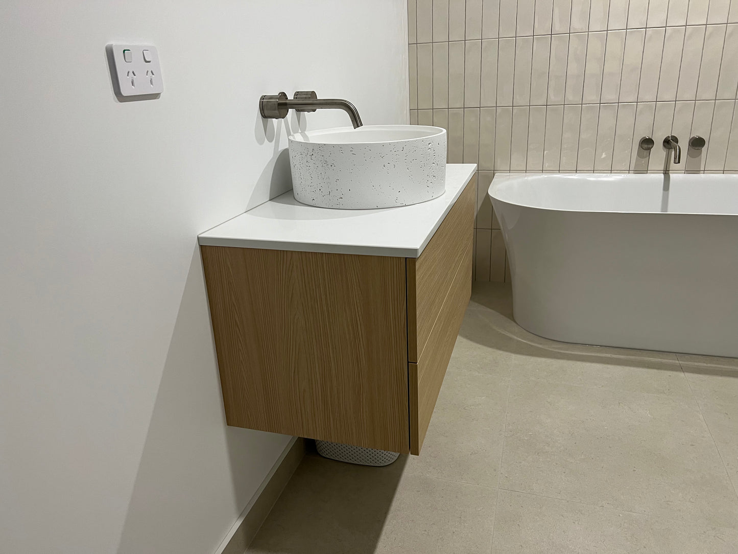 Bathroom vanity
